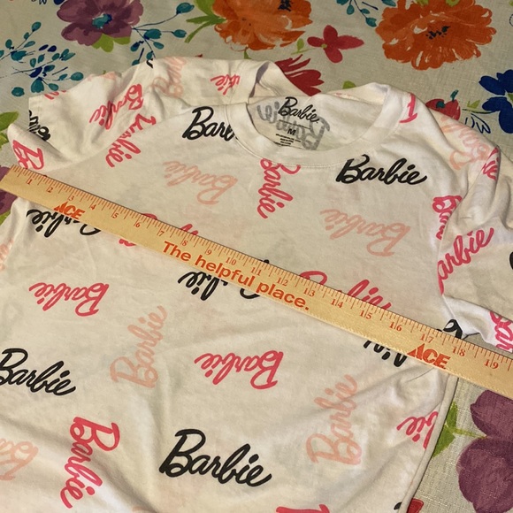 Barbie T-shirt - Picture 6 of 9